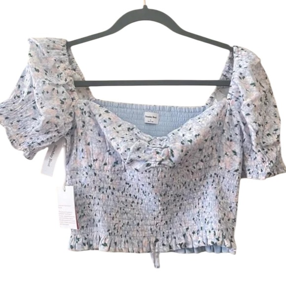 Sunday Best Tops - Sunday Best Blue Floral Smocked Blouse size medium
